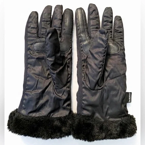 NWOT- Isotoner- Women's Quilted Gloves with Faux Fur Cuff- S/M - Picture 2 of 3